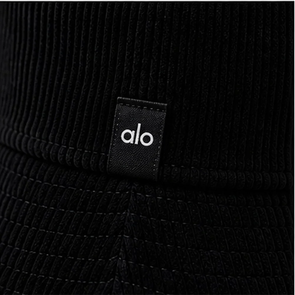 ALO Yoga Black Boutique Bucket Hat NWT